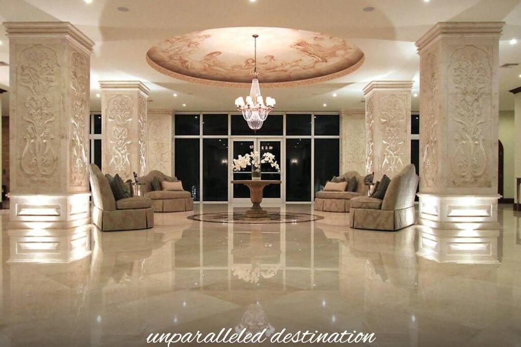 Landmark Apartment *