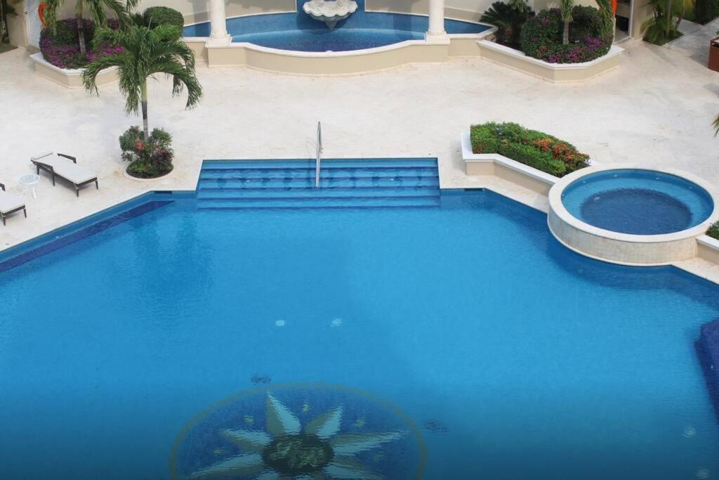 Landmark * Cozumel
